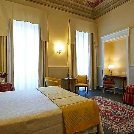 Capitale Otel Floransa