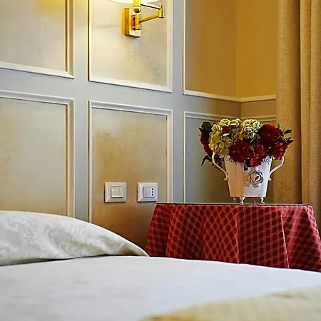 Capitale Otel 3*